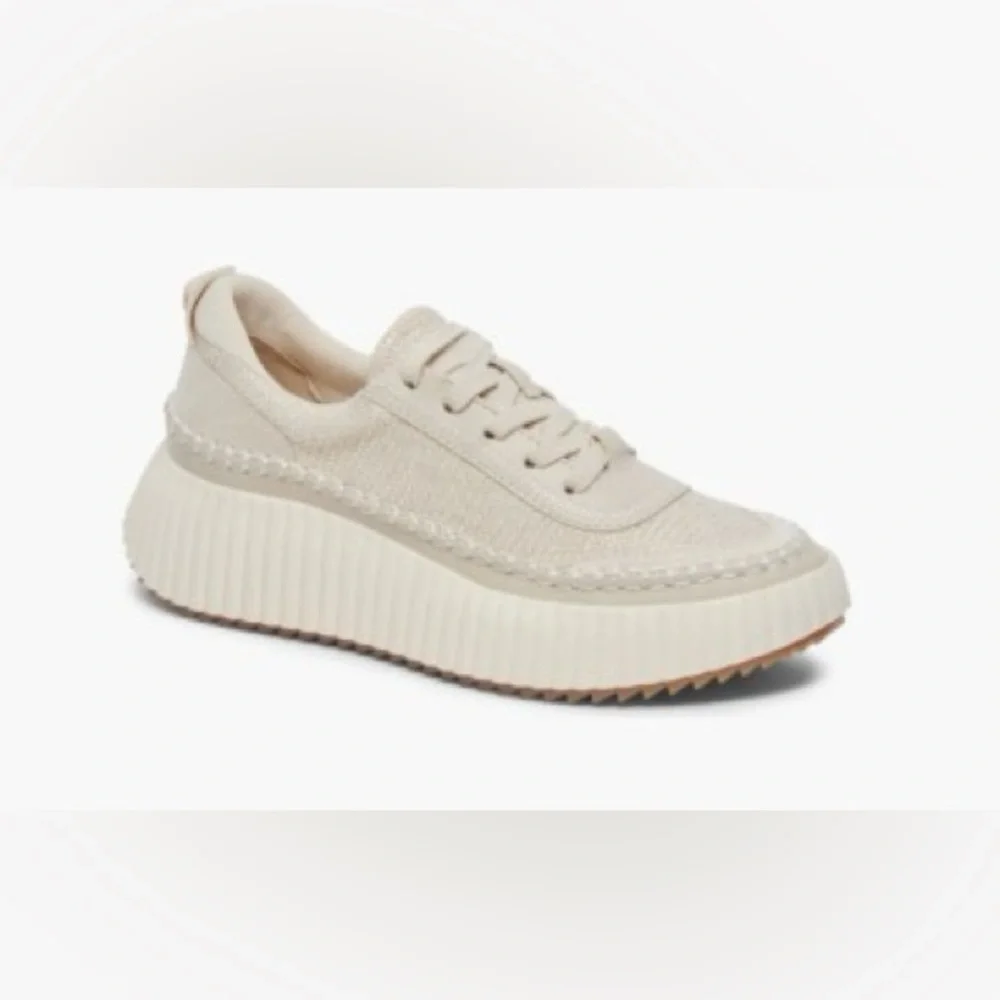 Dolce vita Knit Sneakers - Picture 2 of 12